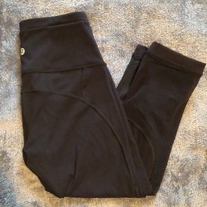 Lululemon cropped running leggings